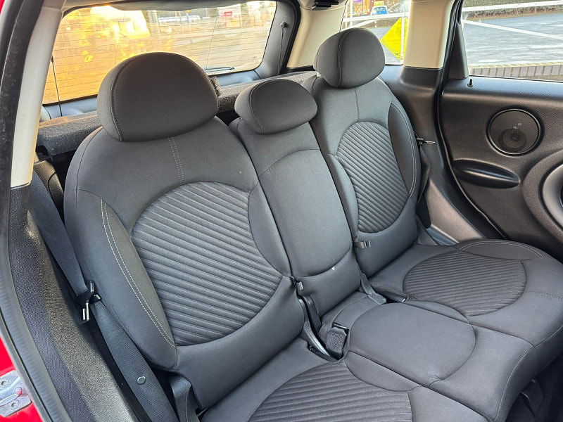 MINI Countryman 2.0L Cooper SD ALL4 Auto SUV 5dr Diesel Automatic Euro 5 (141 bhp) 5dr Automatic 2025