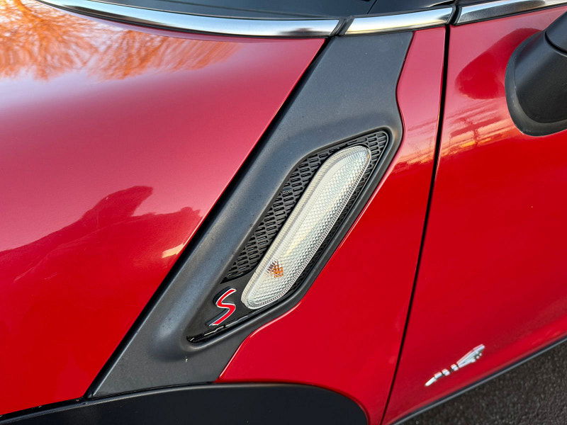 MINI Countryman 2.0L Cooper SD ALL4 Auto SUV 5dr Diesel Automatic Euro 5 (141 bhp) 5dr Automatic 2025