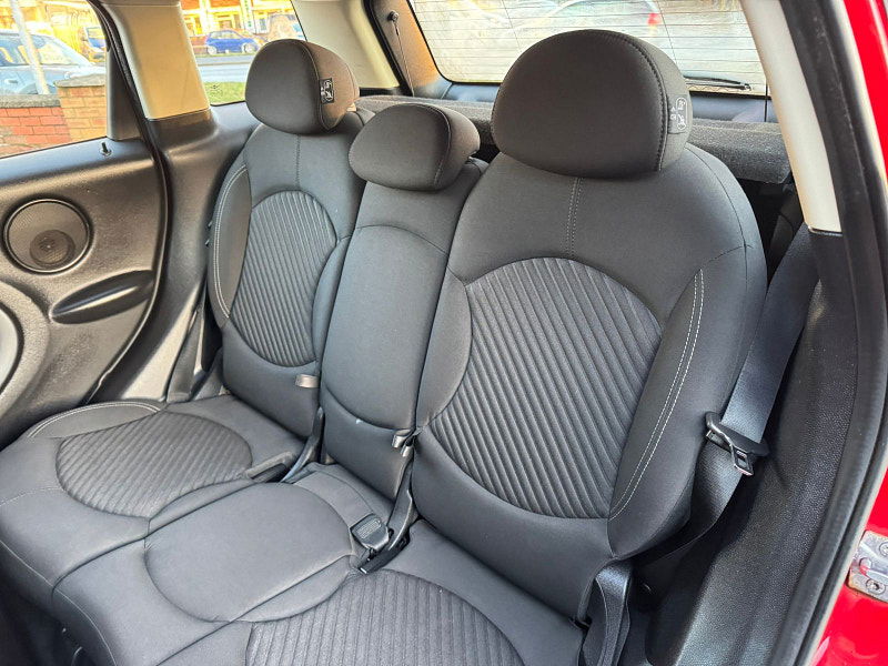 MINI Countryman 2.0L Cooper SD ALL4 Auto SUV 5dr Diesel Automatic Euro 5 (141 bhp) 5dr Automatic 2025