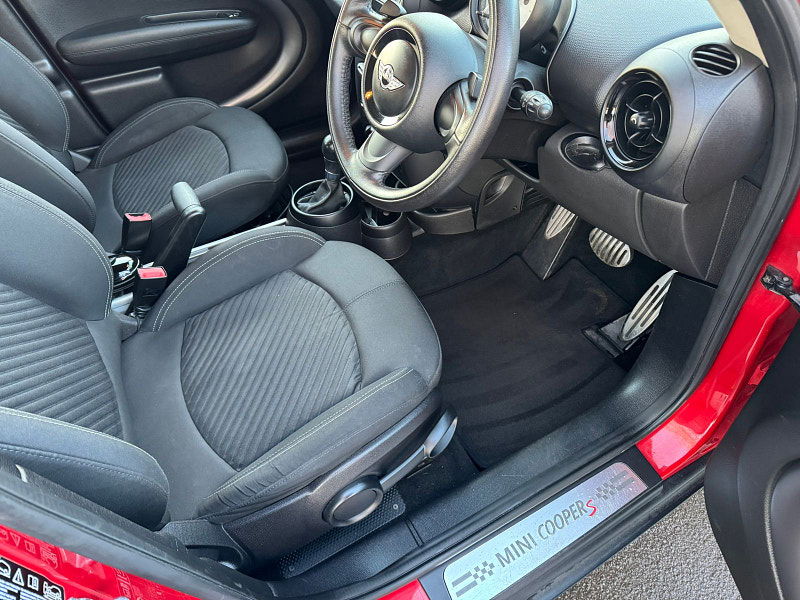 MINI Countryman 2.0L Cooper SD ALL4 Auto SUV 5dr Diesel Automatic Euro 5 (141 bhp) 5dr Automatic 2025