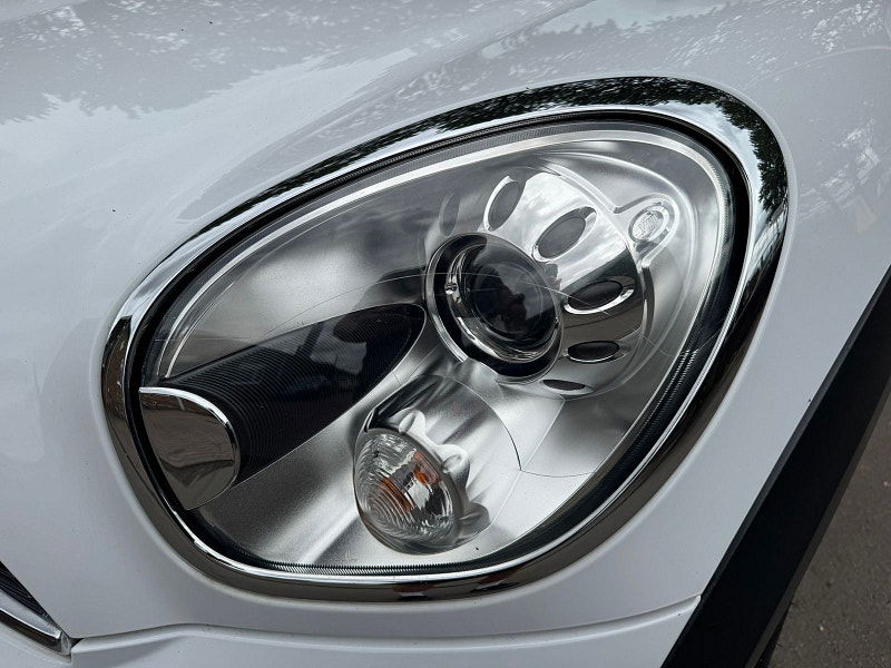 MINI Countryman 2.0L Cooper SD ALL4 SUV 5dr Diesel Manual Euro 5 (141 bhp) 5dr Manual 2025