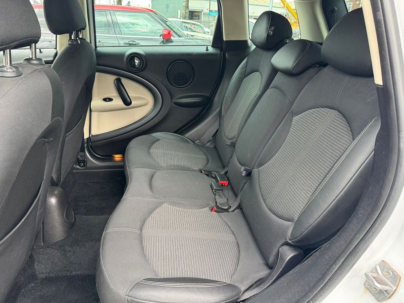MINI Countryman 2.0L Cooper SD ALL4 SUV 5dr Diesel Manual Euro 5 (141 bhp) 5dr Manual 2025