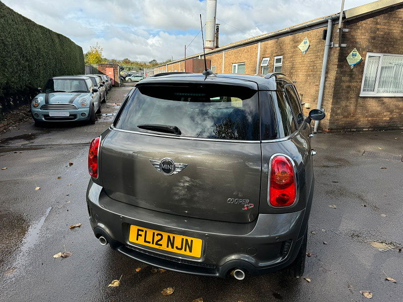 MINI Countryman 2.0L COOPER SD SUV 5dr Diesel Manual Euro 5 (141 bhp) 5dr Manual 2025