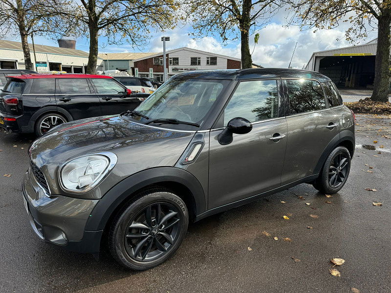 MINI Countryman 2.0L COOPER SD SUV 5dr Diesel Manual Euro 5 (141 bhp) 5dr Manual 2025