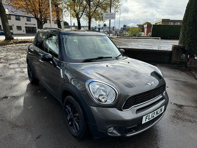 MINI Countryman 2.0L COOPER SD SUV 5dr Diesel Manual Euro 5 (141 bhp) 5dr Manual 2025
