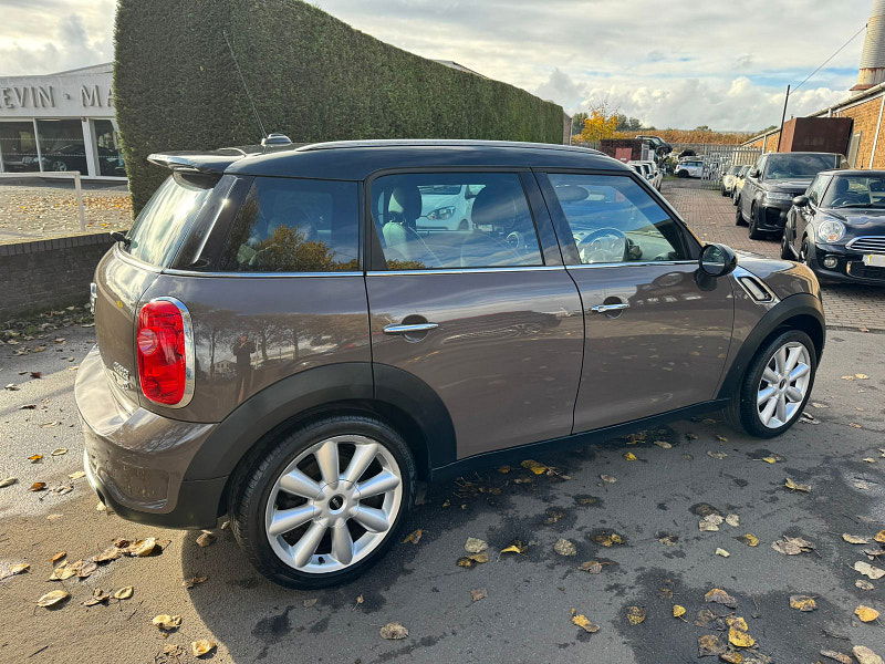 MINI Countryman 2.0L Cooper SD SUV 5dr Diesel Manual Euro 5 (141 bhp) 5dr Manual 2025