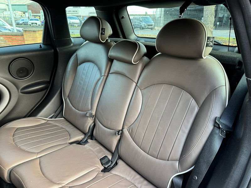 MINI Countryman 2.0L Cooper SD SUV 5dr Diesel Manual Euro 5 (141 bhp) 5dr Manual 2025