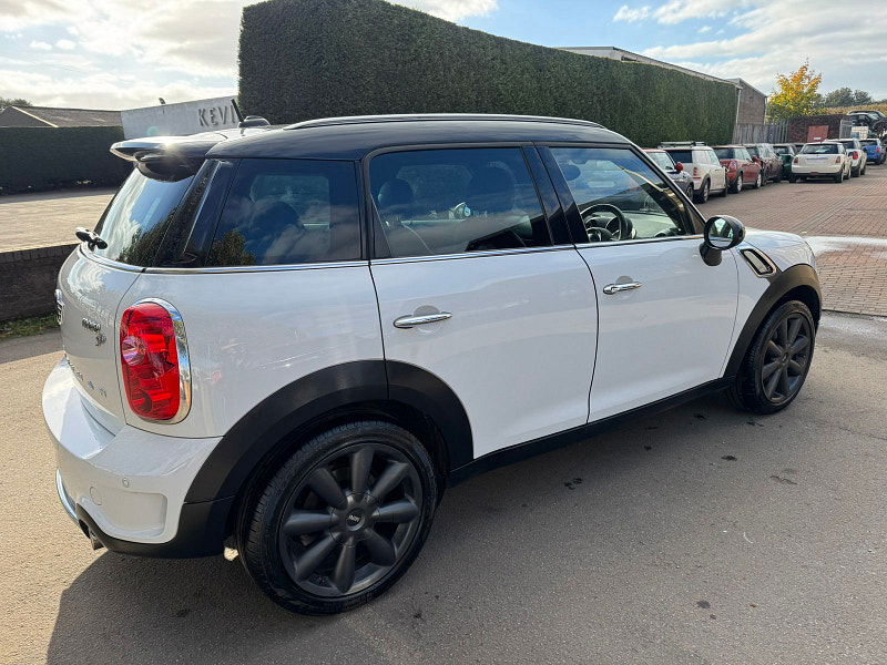 MINI Countryman 2.0L Cooper SD SUV 5dr Diesel Manual Euro 6 (141 bhp) 5dr Manual 2025