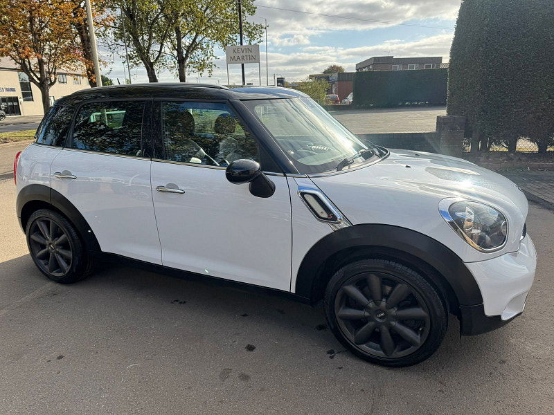 MINI Countryman 2.0L Cooper SD SUV 5dr Diesel Manual Euro 6 (141 bhp) 5dr Manual 2025