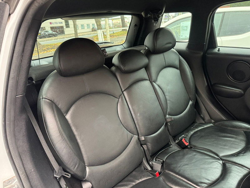 MINI Countryman 2.0L Cooper SD SUV 5dr Diesel Manual Euro 6 (141 bhp) 5dr Manual 2025