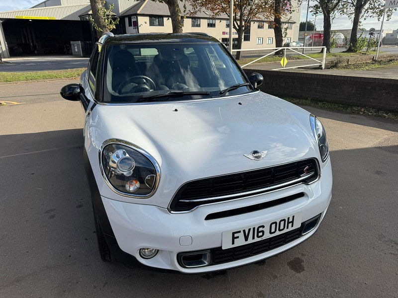 MINI Countryman 2.0L Cooper SD SUV 5dr Diesel Manual Euro 6 (141 bhp) 5dr Manual 2025