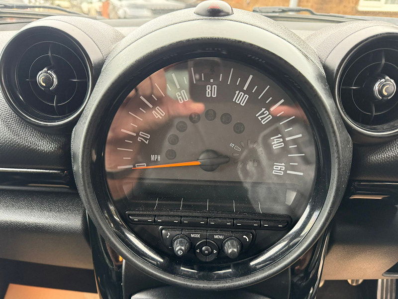 MINI Countryman 2.0L Cooper SD SUV 5dr Diesel Manual Euro 6 (141 bhp) 5dr Manual 2025