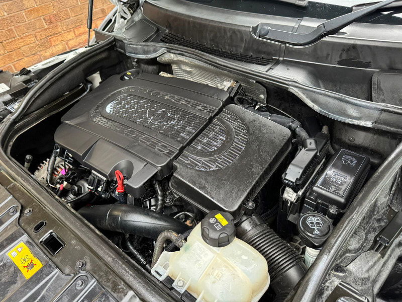 MINI Countryman 2.0L Cooper SD SUV 5dr Diesel Manual Euro 6 (141 bhp) 5dr Manual 2025