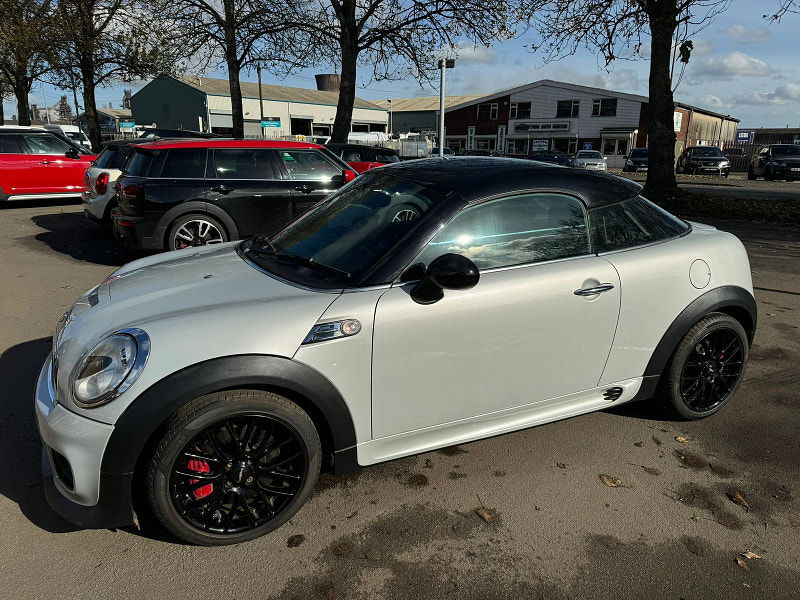 MINI Coupe 1.6L JOHN COOPER WORKS Coupe 3dr Petrol Manual Euro 5 (208 bhp) 3dr Manual 2025