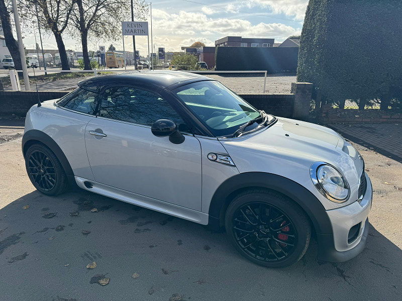 MINI Coupe 1.6L JOHN COOPER WORKS Coupe 3dr Petrol Manual Euro 5 (208 bhp) 3dr Manual 2025