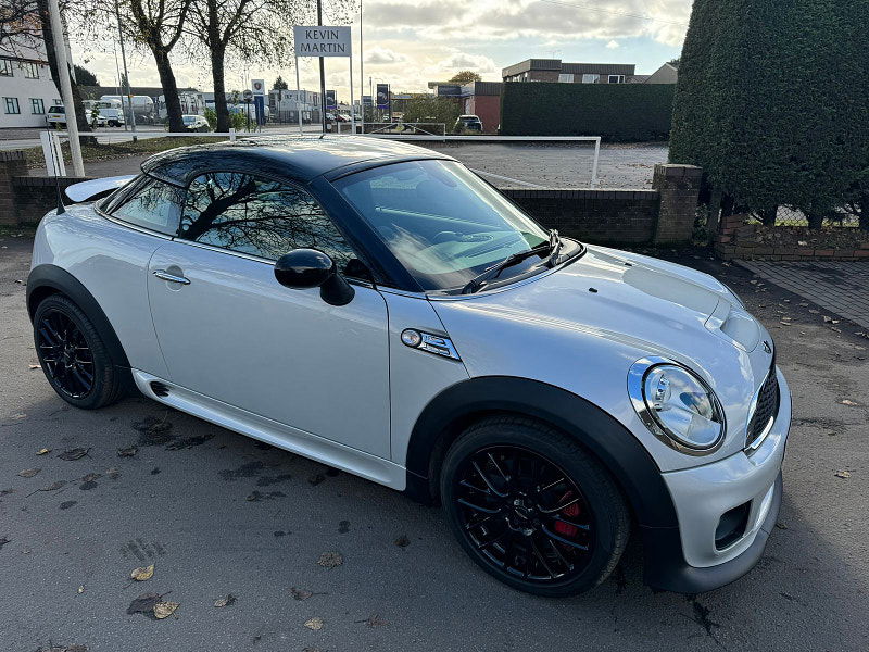 MINI Coupe 1.6L JOHN COOPER WORKS Coupe 3dr Petrol Manual Euro 5 (208 bhp) 3dr Manual 2025