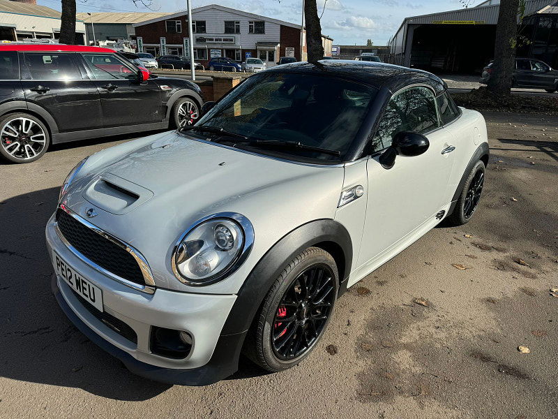 MINI Coupe 1.6L JOHN COOPER WORKS Coupe 3dr Petrol Manual Euro 5 (208 bhp) 3dr Manual 2025