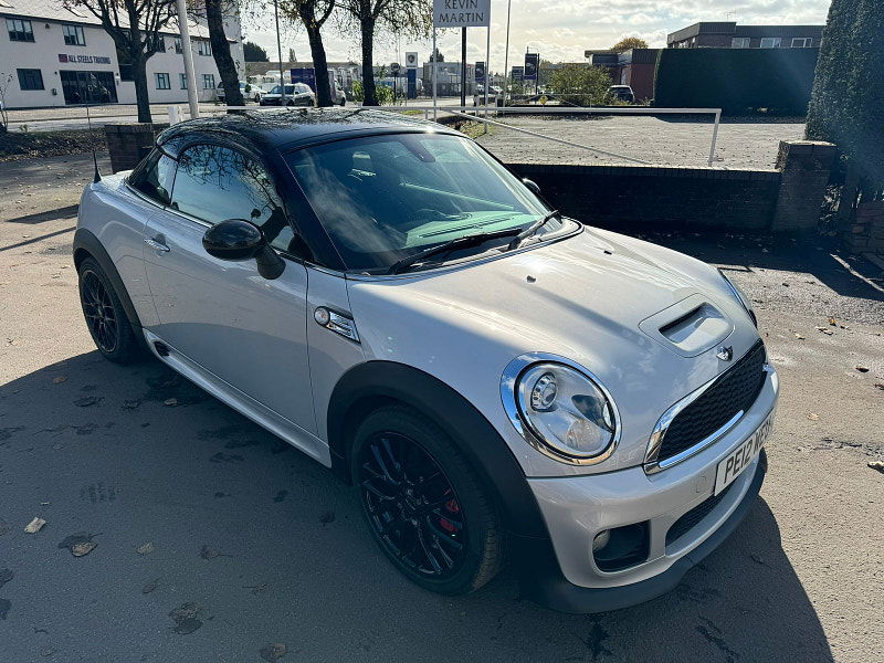 MINI Coupe 1.6L JOHN COOPER WORKS Coupe 3dr Petrol Manual Euro 5 (208 bhp) 3dr Manual 2025