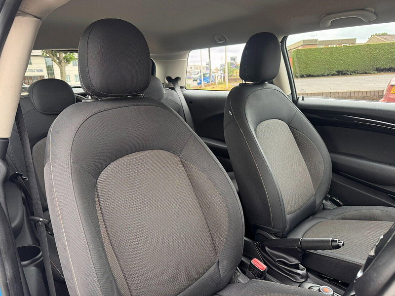 MINI Hatch 1.2 One Euro 6 (s/s) 3dr 3dr Manual 2026