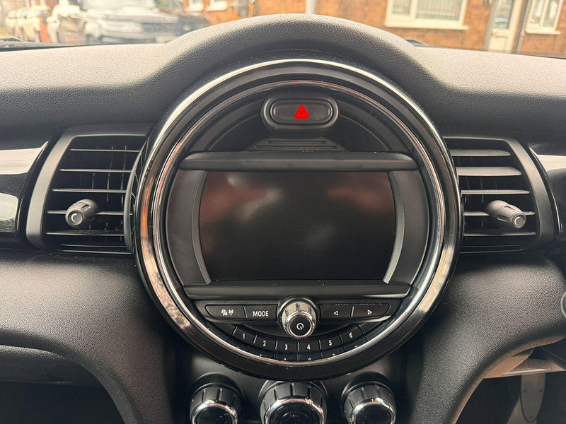 MINI Hatch 1.2 One Euro 6 (s/s) 3dr 3dr Manual 2026