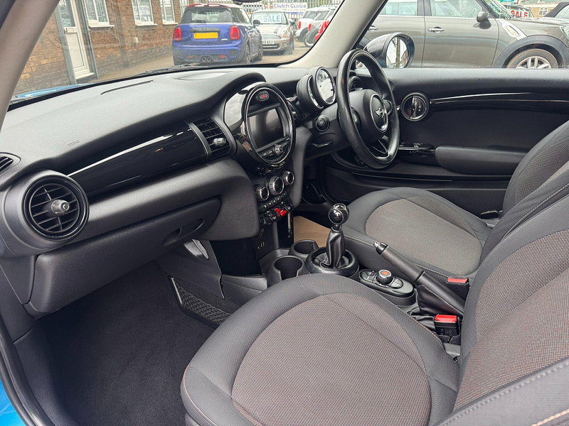 MINI Hatch 1.2 One Euro 6 (s/s) 3dr 3dr Manual 2026
