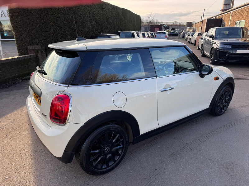 MINI Hatch 1.2 One Hatchback 3dr Petrol Manual Euro 6 (s/s) (102 ps) 3dr Manual 2026