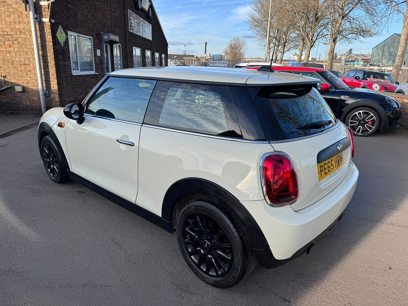MINI Hatch 1.2 One Hatchback 3dr Petrol Manual Euro 6 (s/s) (102 ps) 3dr Manual 2026