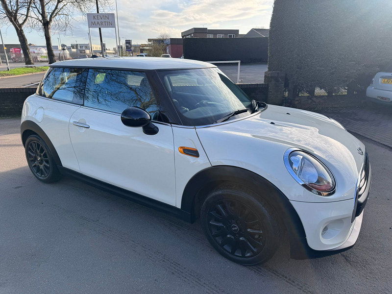 MINI Hatch 1.2 One Hatchback 3dr Petrol Manual Euro 6 (s/s) (102 ps) 3dr Manual 2026