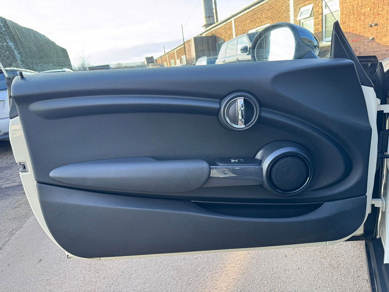 MINI Hatch 1.2 One Hatchback 3dr Petrol Manual Euro 6 (s/s) (102 ps) 3dr Manual 2026