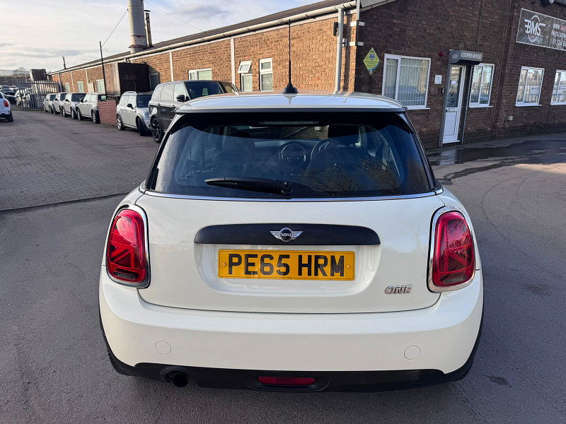 MINI Hatch 1.2 One Hatchback 3dr Petrol Manual Euro 6 (s/s) (102 ps) 3dr Manual 2026
