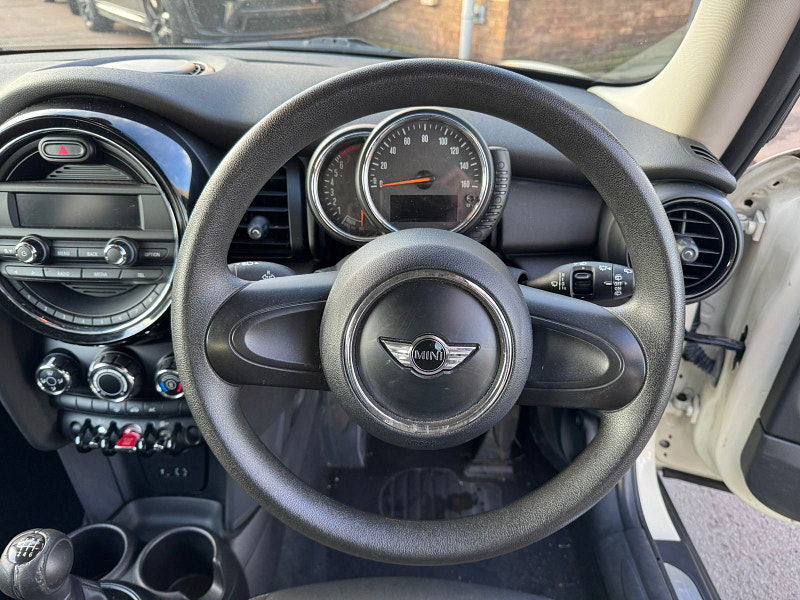 MINI Hatch 1.2 One Hatchback 3dr Petrol Manual Euro 6 (s/s) (102 ps) 3dr Manual 2026