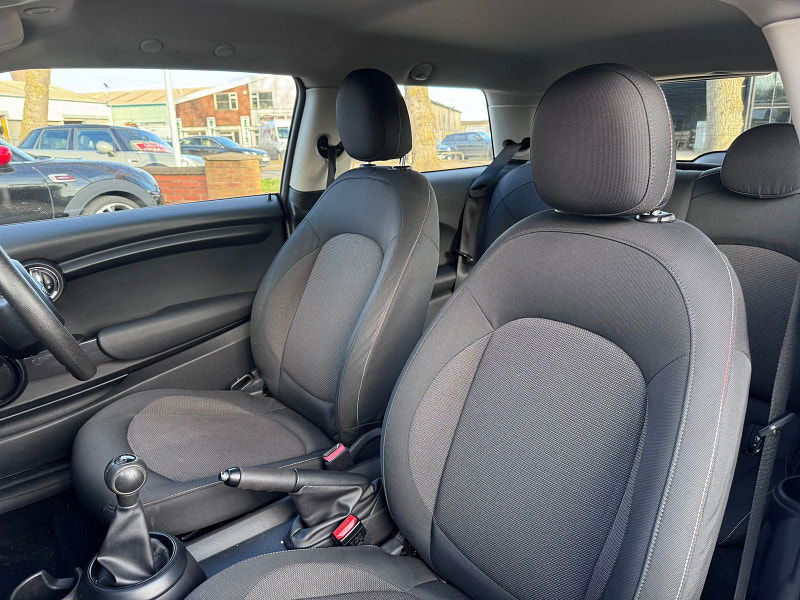 MINI Hatch 1.2 One Hatchback 3dr Petrol Manual Euro 6 (s/s) (102 ps) 3dr Manual 2026