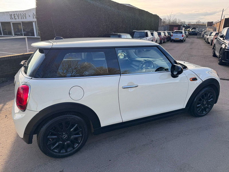 MINI Hatch 1.2 One Hatchback 3dr Petrol Manual Euro 6 (s/s) (102 ps) 3dr Manual 2026