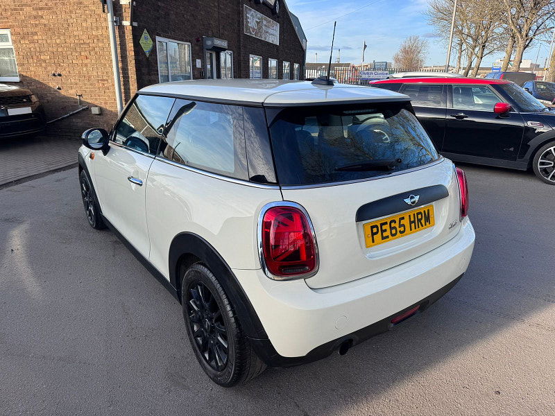 MINI Hatch 1.2 One Hatchback 3dr Petrol Manual Euro 6 (s/s) (102 ps) 3dr Manual 2026