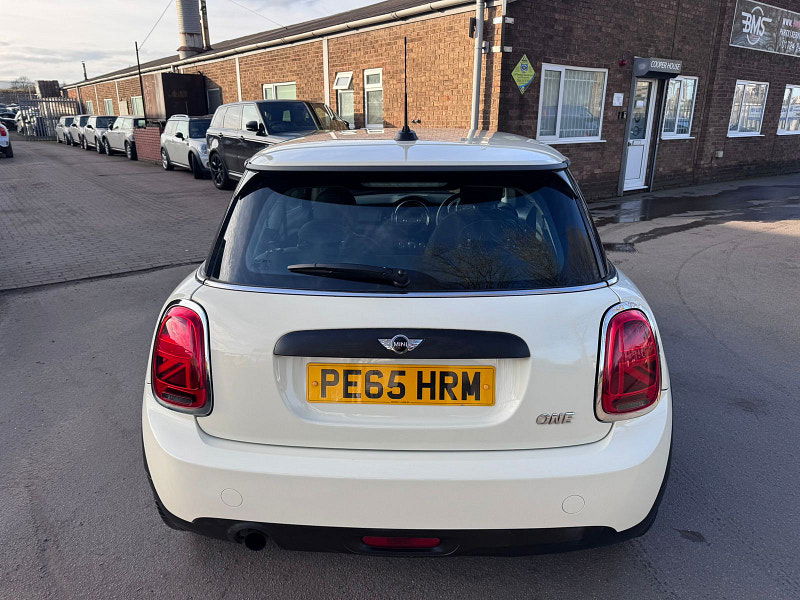 MINI Hatch 1.2 One Hatchback 3dr Petrol Manual Euro 6 (s/s) (102 ps) 3dr Manual 2026