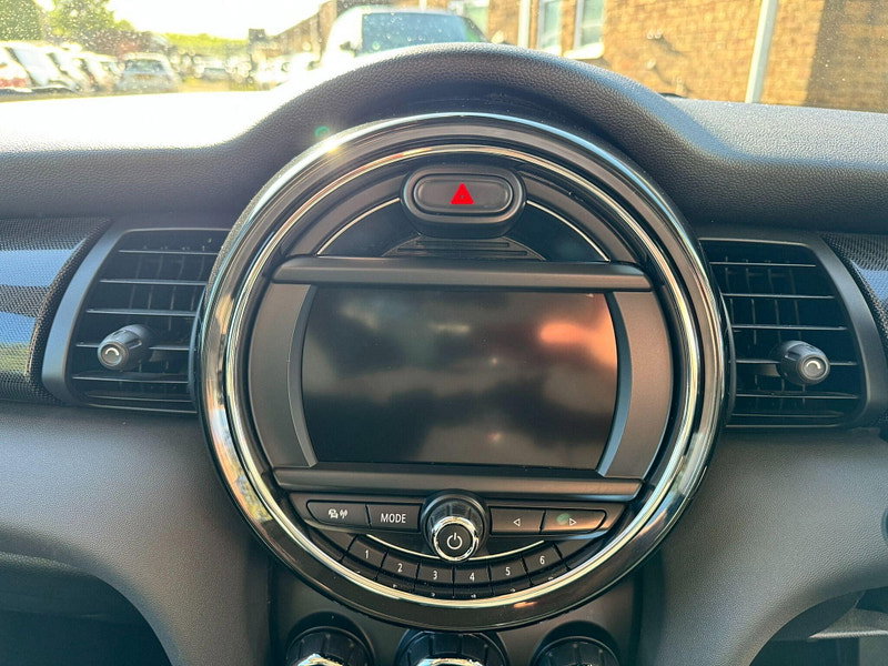 MINI Hatch 1.5 One D Euro 6 (s/s) 3dr 3dr Manual 2026