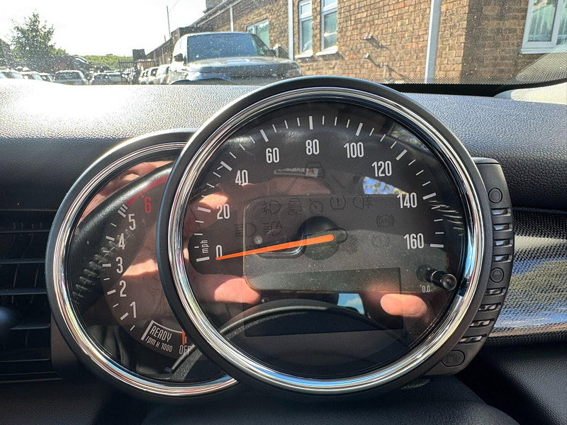 MINI Hatch 1.5 One D Euro 6 (s/s) 3dr 3dr Manual 2026