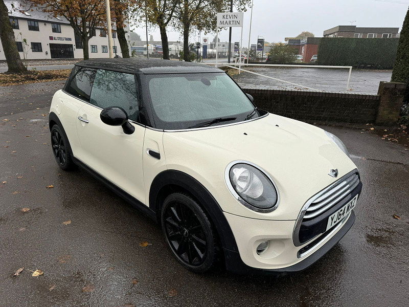 MINI Hatch 1.5L COOPER D Hatchback 3dr Diesel Manual Euro 5 (114 bhp) 3dr Manual 2025