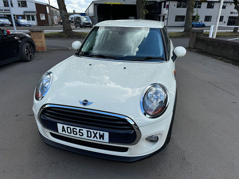 MINI Hatch 1.5L COOPER D Hatchback 5dr Diesel Manual Euro 6 (114 bhp) 5dr Manual 2025
