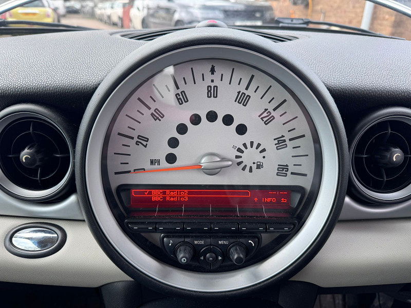 MINI Hatch 1.6 Cooper D Hatchback 3dr Diesel Manual Euro 5 (s/s) (112 ps) 3dr Manual 2026