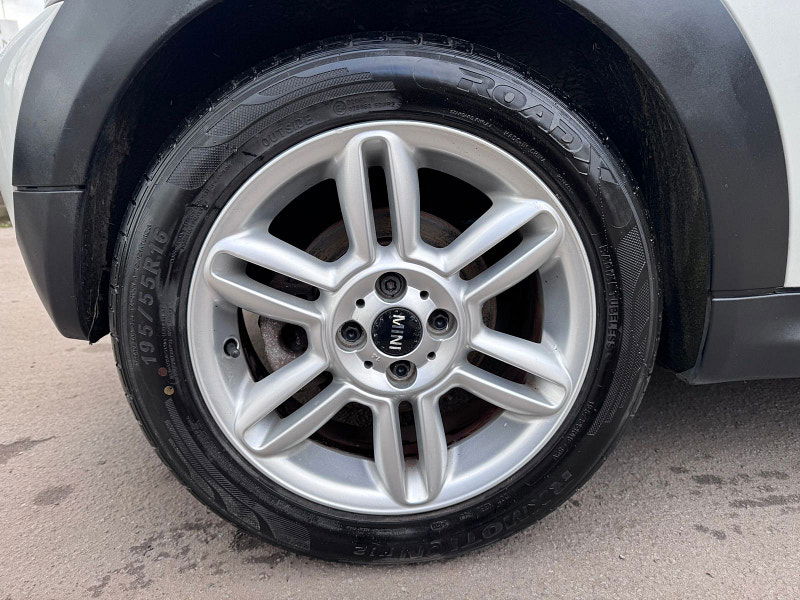 MINI Hatch 1.6 Cooper D Hatchback 3dr Diesel Manual Euro 5 (s/s) (112 ps) 3dr Manual 2026