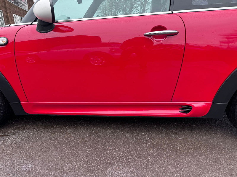 MINI Hatch 1.6 Cooper D London 2012 Hatchback 3dr Diesel Manual Euro 5 (s/s) (112 ps) 3dr Manual 2026