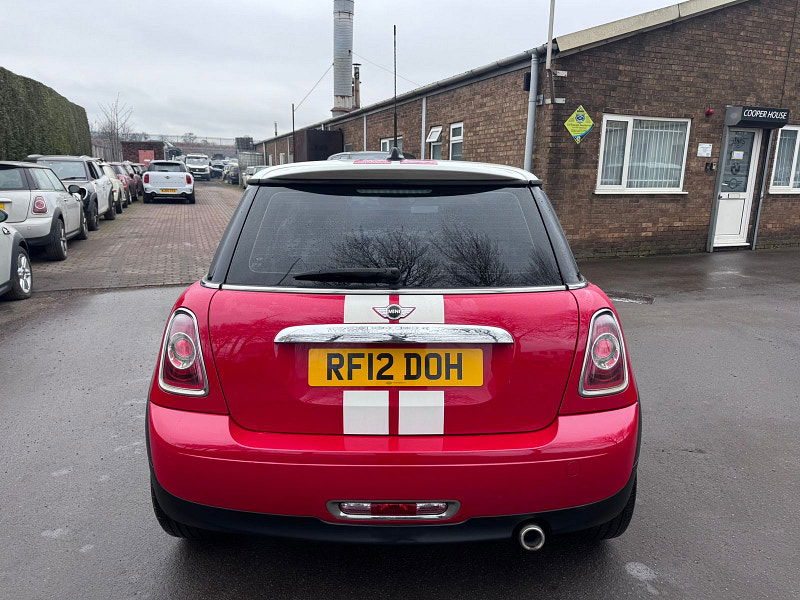MINI Hatch 1.6 Cooper D London 2012 Hatchback 3dr Diesel Manual Euro 5 (s/s) (112 ps) 3dr Manual 2026