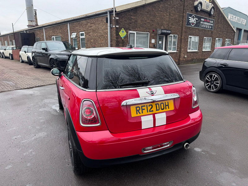 MINI Hatch 1.6 Cooper D London 2012 Hatchback 3dr Diesel Manual Euro 5 (s/s) (112 ps) 3dr Manual 2026