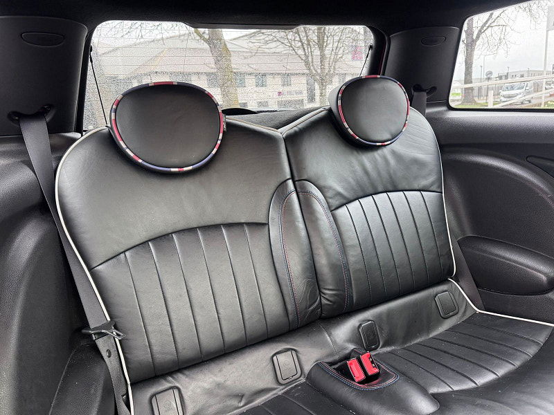 MINI Hatch 1.6 Cooper D London 2012 Hatchback 3dr Diesel Manual Euro 5 (s/s) (112 ps) 3dr Manual 2026