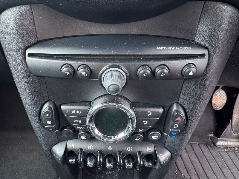 MINI Hatch 1.6 Cooper D London 2012 Hatchback 3dr Diesel Manual Euro 5 (s/s) (112 ps) 3dr Manual 2026