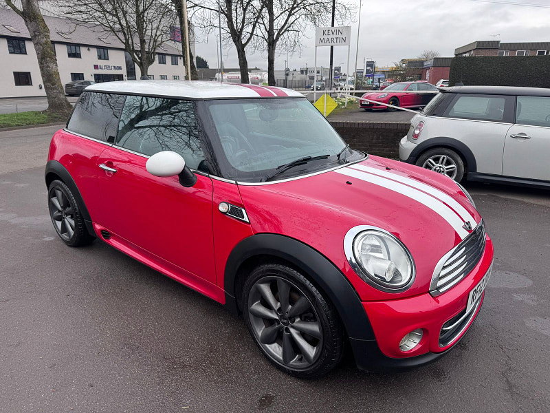 MINI Hatch 1.6 Cooper D London 2012 Hatchback 3dr Diesel Manual Euro 5 (s/s) (112 ps) 3dr Manual 2026