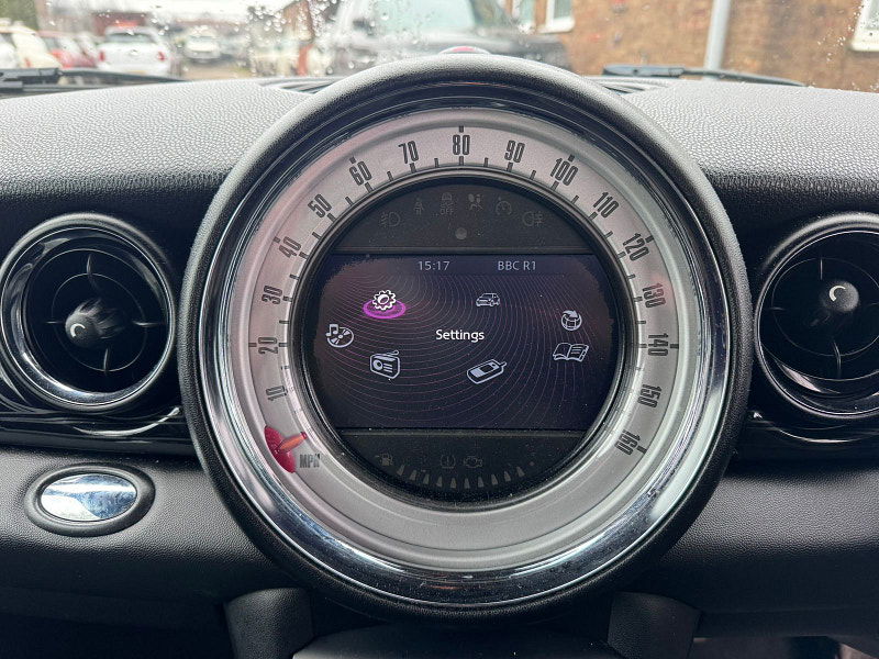 MINI Hatch 1.6 Cooper D London 2012 Hatchback 3dr Diesel Manual Euro 5 (s/s) (112 ps) 3dr Manual 2026