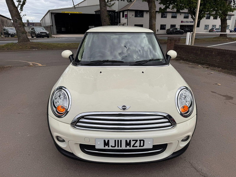 MINI Hatch 1.6 Cooper Steptronic Euro 5 3dr 3dr Automatic 2026