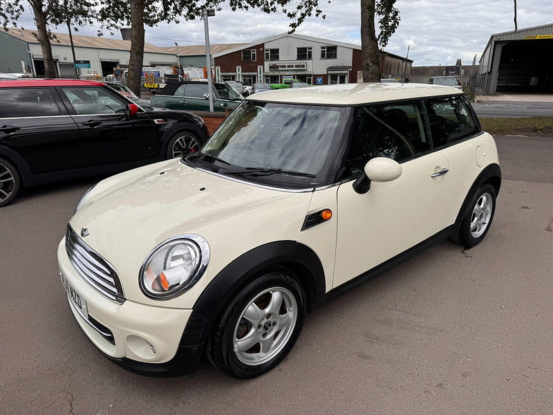 MINI Hatch 1.6 Cooper Steptronic Euro 5 3dr 3dr Automatic 2026